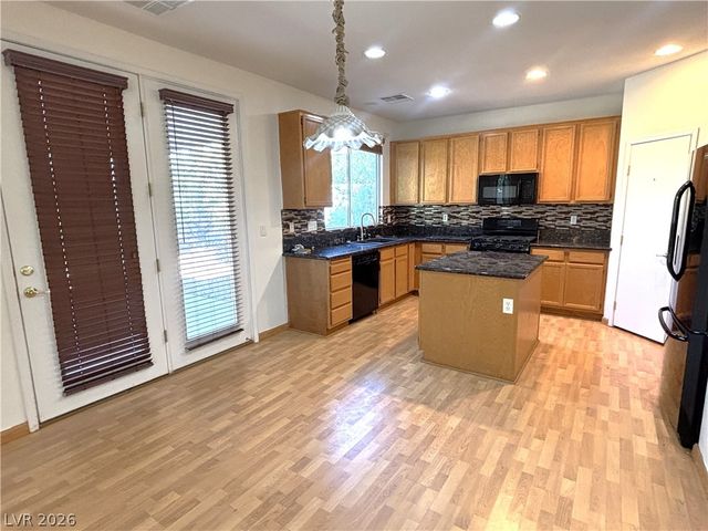 5647 Doe Springs Place, North Las Vegas, NV 89031