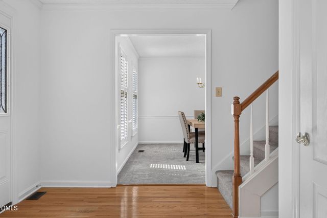 505 Heathridge Lane, Cary, NC 27513