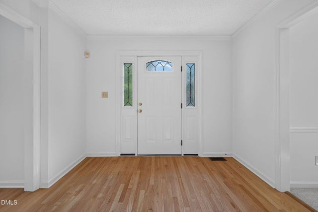 505 Heathridge Lane, Cary, NC 27513