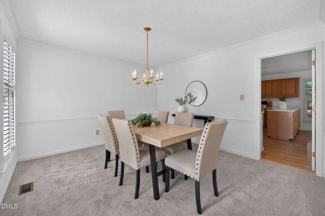 505 Heathridge Lane, Cary, NC 27513