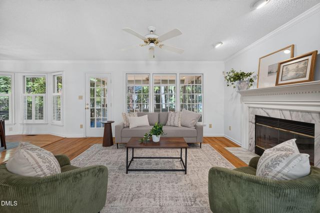 505 Heathridge Lane, Cary, NC 27513