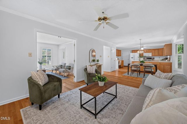 505 Heathridge Lane, Cary, NC 27513