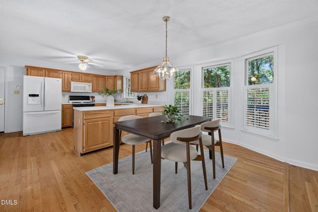 505 Heathridge Lane, Cary, NC 27513