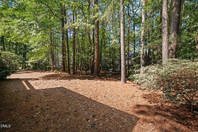 505 Heathridge Lane, Cary, NC 27513