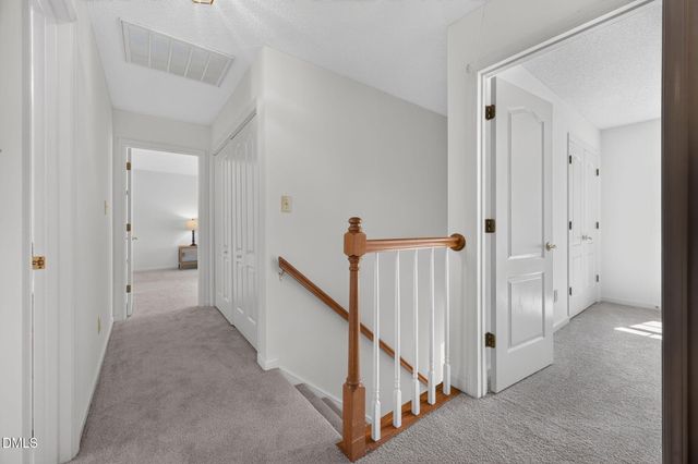 505 Heathridge Lane, Cary, NC 27513