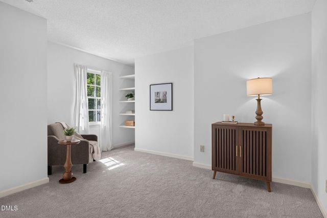 505 Heathridge Lane, Cary, NC 27513