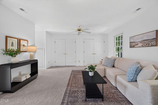 505 Heathridge Lane, Cary, NC 27513