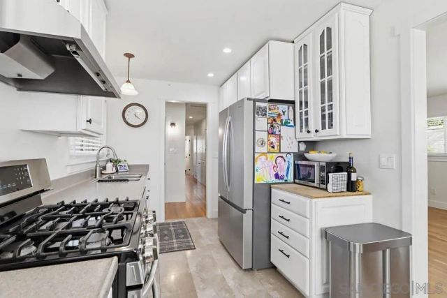 1421 Teton Dr, El Cajon, CA 92021