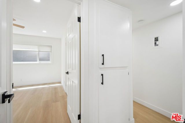 919 S Sherbourne Drive 1, Los Angeles, CA 90035