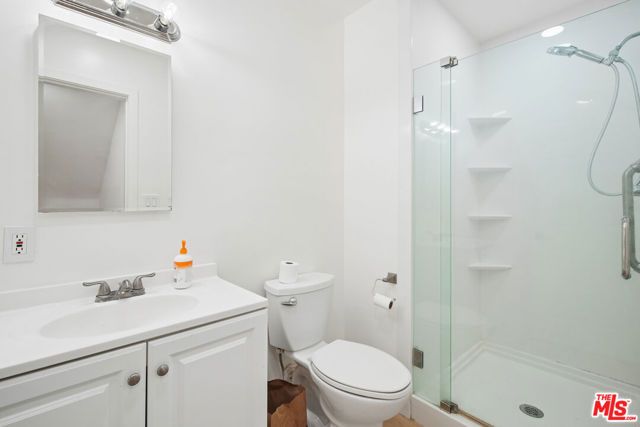 919 S Sherbourne Drive 1, Los Angeles, CA 90035