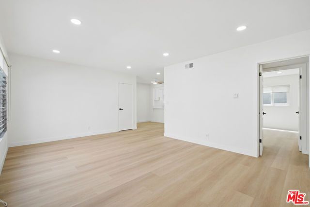 919 S Sherbourne Drive 1, Los Angeles, CA 90035