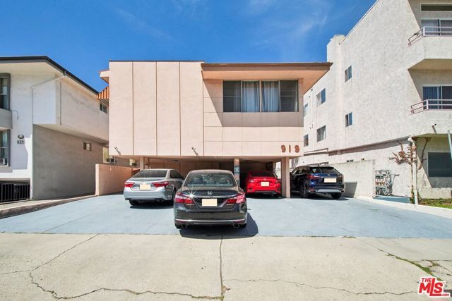 919 S Sherbourne Drive 1, Los Angeles, CA 90035