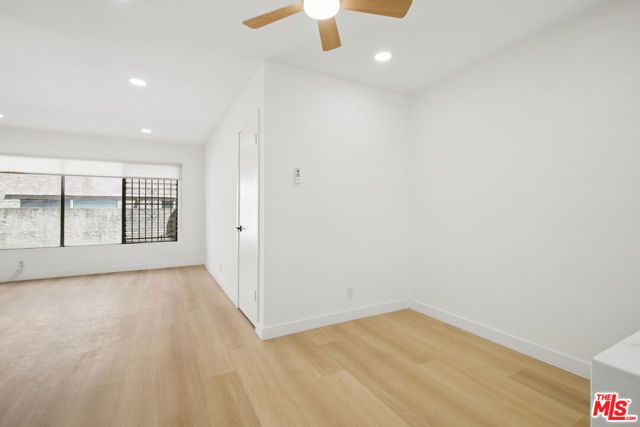 919 S Sherbourne Drive 1, Los Angeles, CA 90035