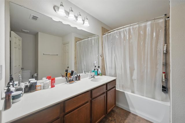 2932 Peyton Brook Drive, Fort Worth, TX 76137
