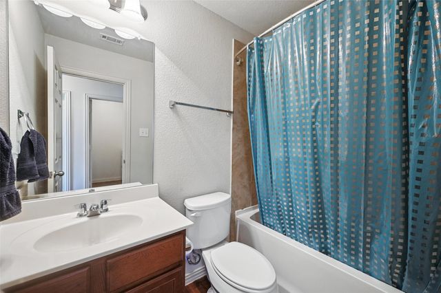 2932 Peyton Brook Drive, Fort Worth, TX 76137