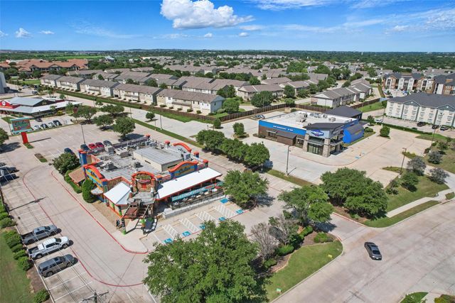 2932 Peyton Brook Drive, Fort Worth, TX 76137