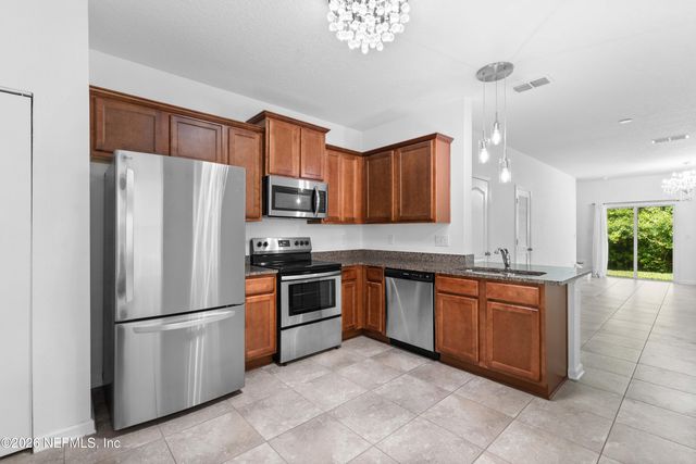 446 SERVIA Drive, Jacksonville, FL 32259