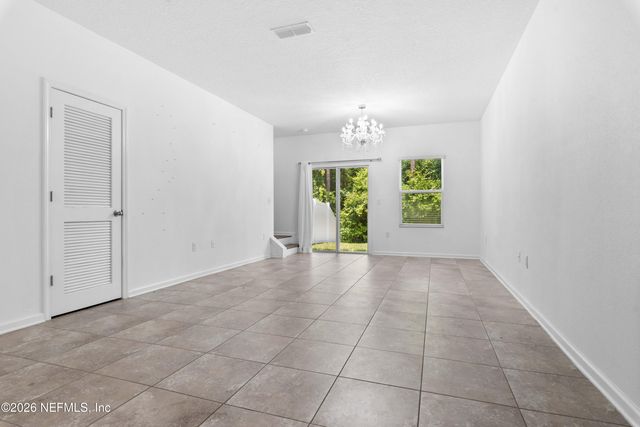446 SERVIA Drive, Jacksonville, FL 32259