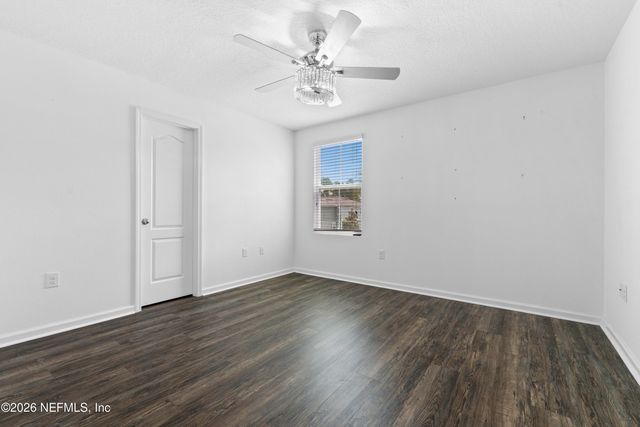 446 SERVIA Drive, Jacksonville, FL 32259