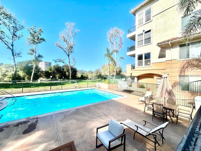 640 Camino De La Reina 1405, San Diego, CA 92108