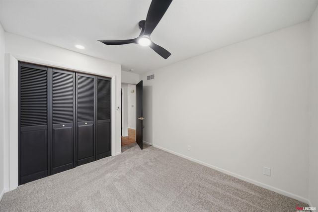 4508 Hallcliffe Road, Lincoln, NE 68516