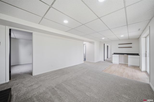 4508 Hallcliffe Road, Lincoln, NE 68516