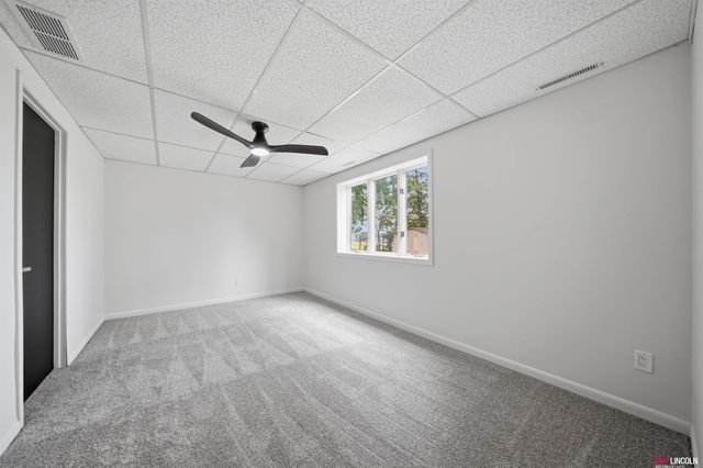 4508 Hallcliffe Road, Lincoln, NE 68516