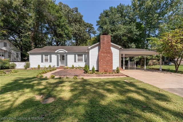1705 Elm Street, Van Buren, AR 72956