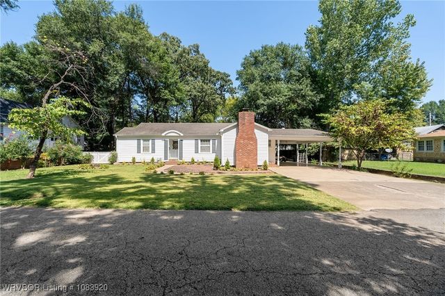 1705 Elm Street, Van Buren, AR 72956