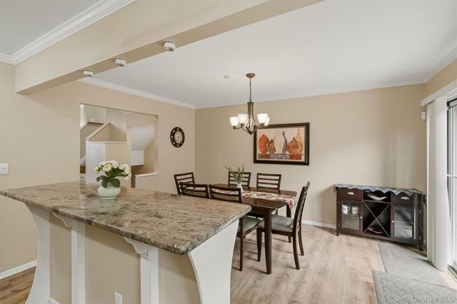 20 Milford Court, Nanuet, NY 10954
