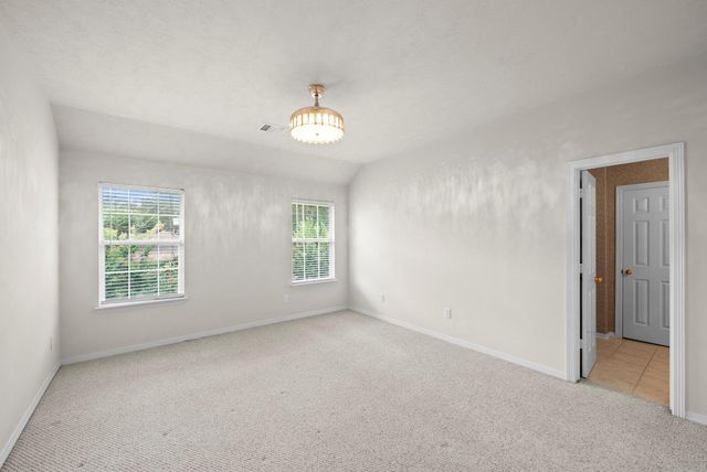 5526 Darschelle Drive, Houston, TX 77069