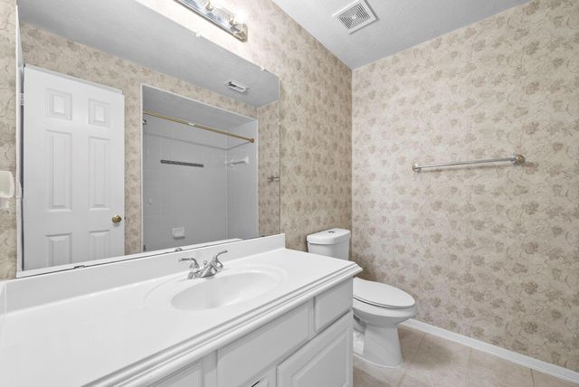 5526 Darschelle Drive, Houston, TX 77069