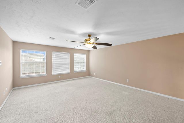 5526 Darschelle Drive, Houston, TX 77069