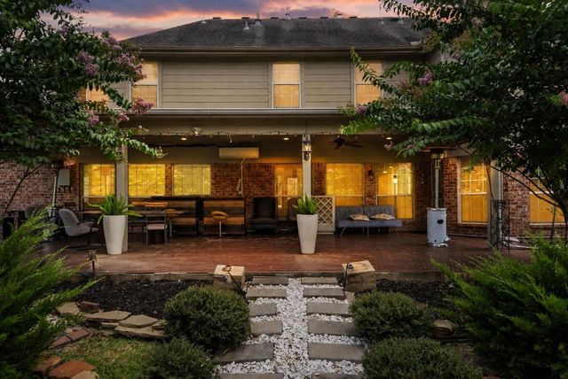 5526 Darschelle Drive, Houston, TX 77069