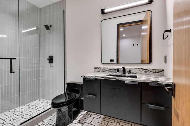 6008 Elizabethan Dr, Nashville, TN 37205