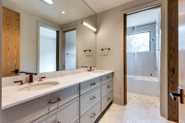 6008 Elizabethan Dr, Nashville, TN 37205