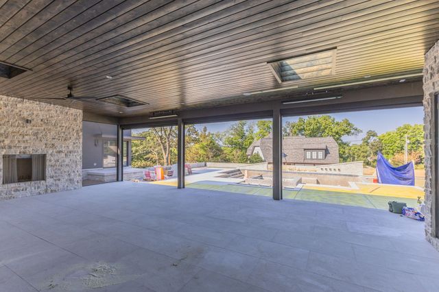 6008 Elizabethan Dr, Nashville, TN 37205