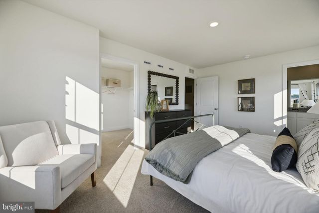 108 POMO LN, Winchester, VA 22602