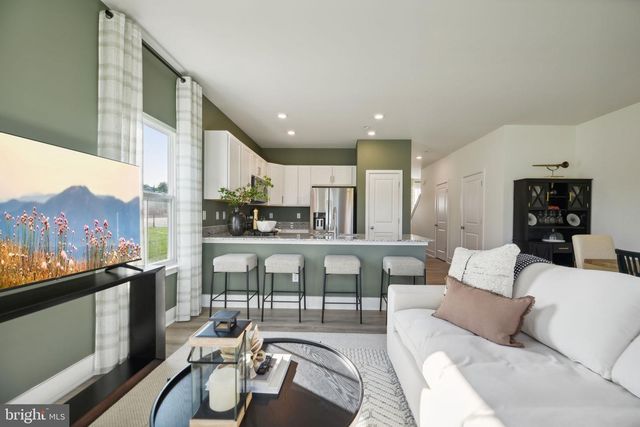 108 POMO LN, Winchester, VA 22602