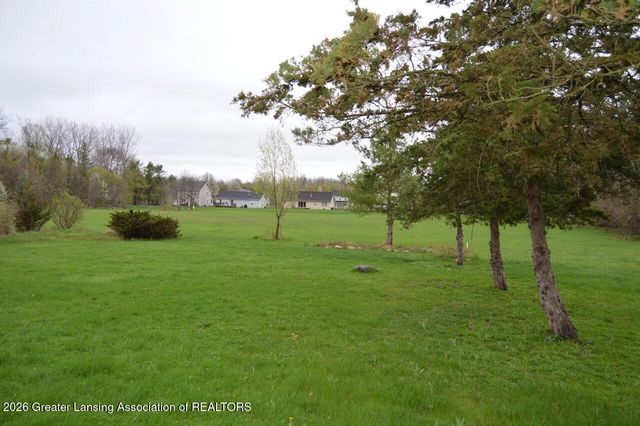 808 Church Street, Fowlerville, MI 48836