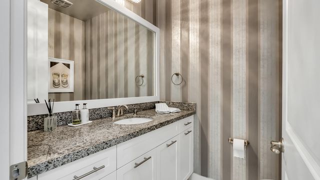 9040 W Watercrest Cir Circle W, Parkland, FL 33076
