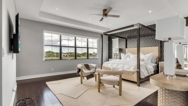 9040 W Watercrest Cir Circle W, Parkland, FL 33076