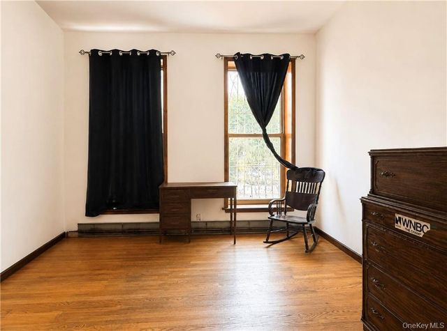 104 Albany Avenue, Brooklyn, NY 11213