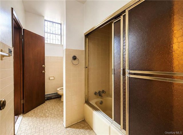 104 Albany Avenue, Brooklyn, NY 11213