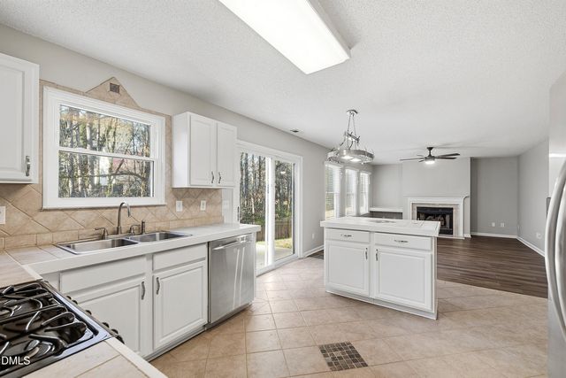 301 Siena Drive, Wake Forest, NC 27587