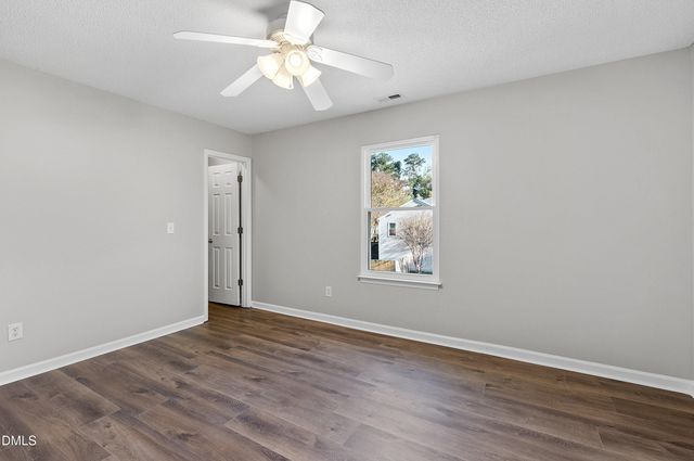 301 Siena Drive, Wake Forest, NC 27587