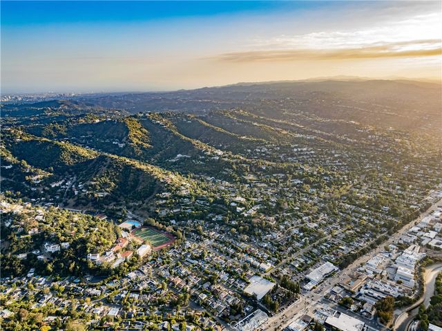 12448 Laurel Terrace Drive, Studio City, CA 91604