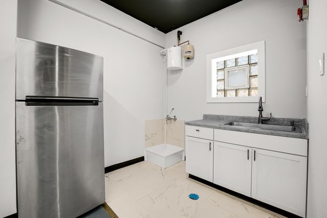 10333 Oxford Avenue, Chicago Ridge, IL 60415