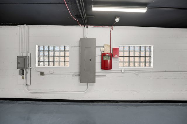 10333 Oxford Avenue, Chicago Ridge, IL 60415