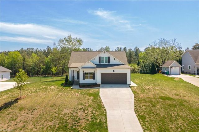 205 Windward Drive, Stokesdale, NC 27357